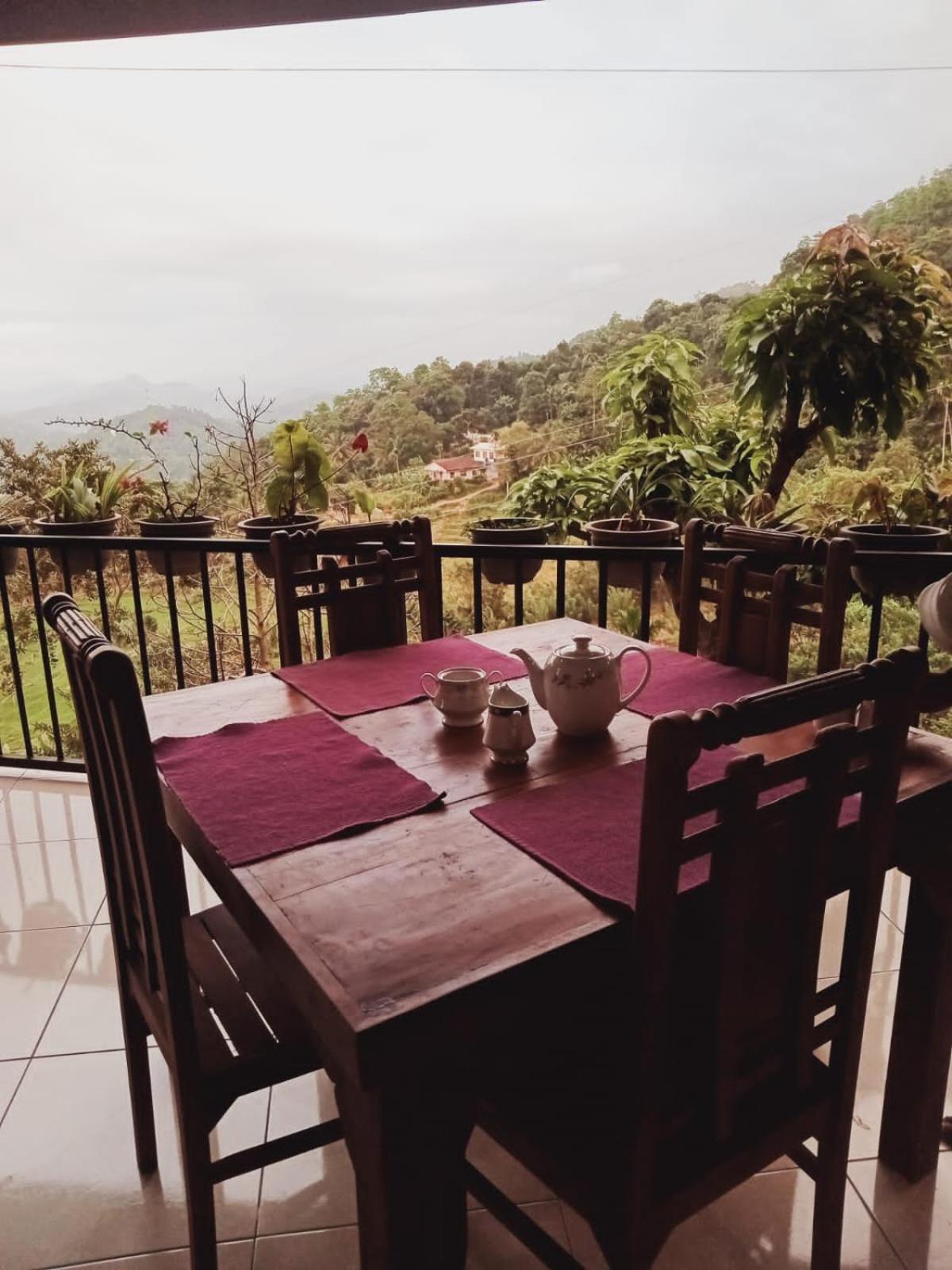 Kandy Ivy Mountain View Resort Esterno foto